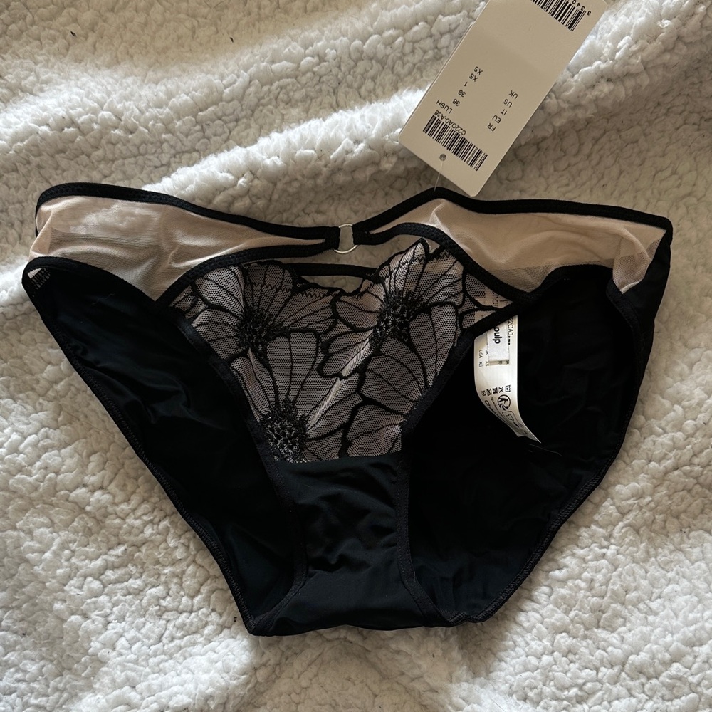 Chantelle Black and Cream Floral Panties